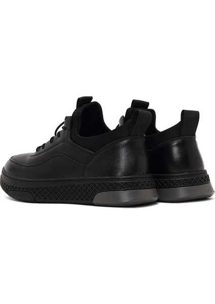 Erkek Siyah Bağcıklı Kalın Tabanlı Deri Sneaker 25WFD697218 indirimleri