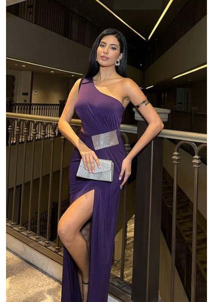 Tek Omuz Detaylı Sandy Kumaş Elbise 583181 Mor modelleri