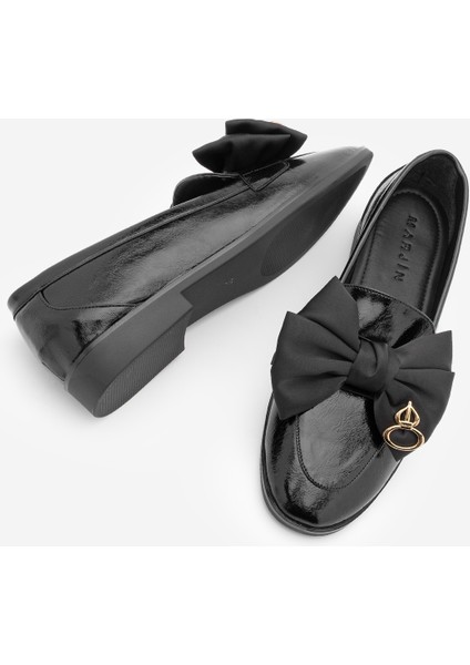 Kadın Loafer Fiyonk Detaylı Tokalı Günlük Ayakkabı Santoz Siyah Rugan