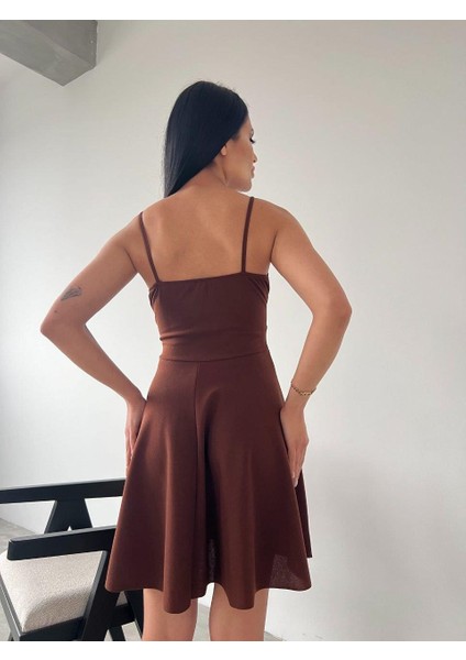 Krep Kumaş Ince Askılı Kloş Elbise 581746 modelleri