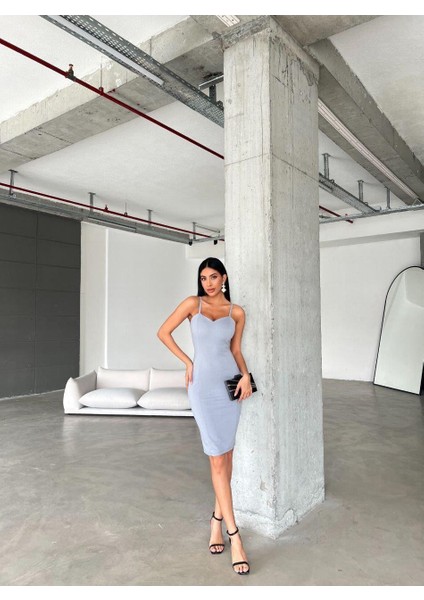 Kalp Yaka Kalın Askılı Krep Kumaş Kalem Elbise 581812 Gri modelleri