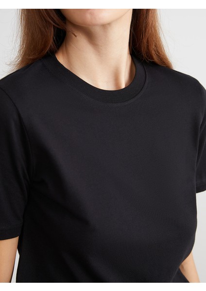 Yeni Sezon Bisiklet Yaka Kadın Tişört modelleri