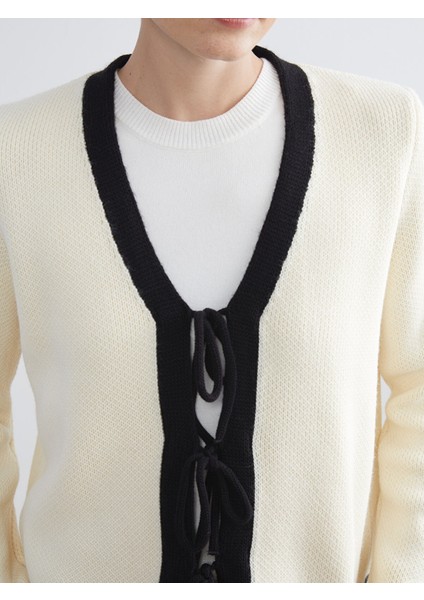 Yeni Sezon V Yaka Bağlamalı Kadın Triko Hırka modelleri