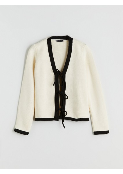 Yeni Sezon V Yaka Bağlamalı Kadın Triko Hırka indirimleri