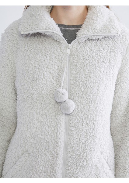 Yeni Sezon Gömlek Yaka Pelüş Kadın Pijama Üstü modelleri