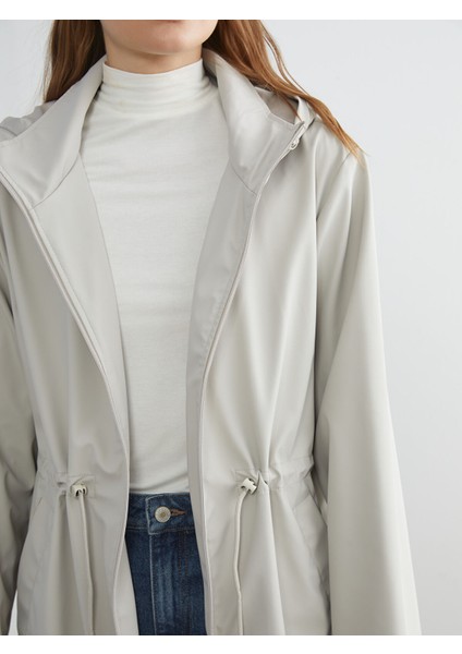 Yeni Sezon Kadın Kapüşonlu Düz Yağmurluk indirimleri