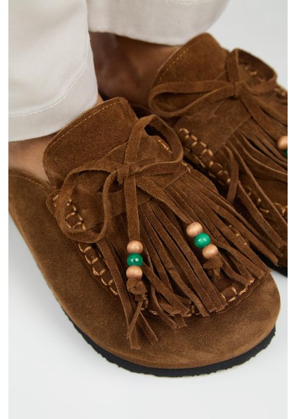 Malinda Kadın Hakiki Deri Püsküllü Boncuk Detaylı Sabo Taba Terlik fırsatları
