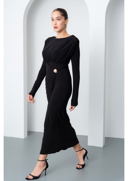 Kadın Siyah Büzgü Detay Kruvaze Midi Elbise fiyatları