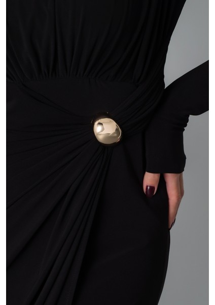Kadın Siyah Büzgü Detay Kruvaze Midi Elbise fırsatları