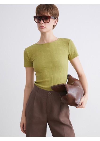 Yeni Sezon Bisiklet Yaka Dokulu Kadın Tişört