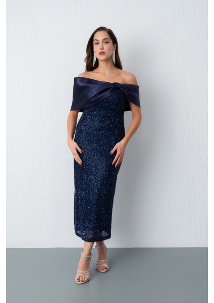 Kadın Lacivert Yaka Detay Boncuklu Midi Söz Nişan Abiye Elbise