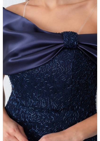 Kadın Lacivert Yaka Detay Boncuklu Midi Söz Nişan Abiye Elbise fırsatları