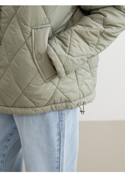 Yeni Sezon Kapüşonlu Kapitone Oversize Kadın Şişme Mont fırsatları