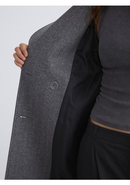 Yeni Sezon Kruvaze Yaka Kadın Kaşe Kaban indirimleri