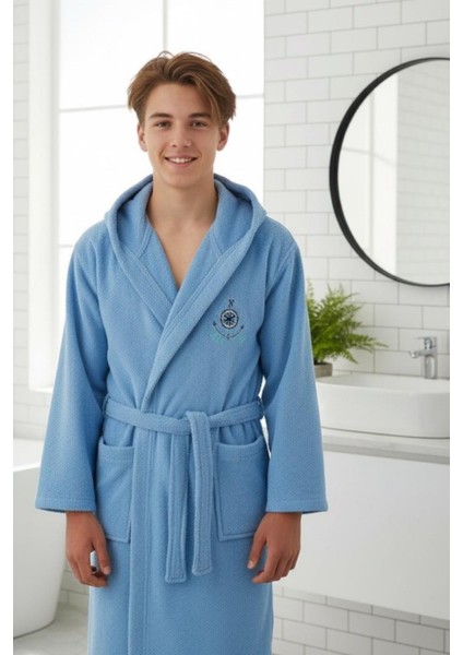 Kapüşonlu ve Kemerli Pamuklu Erkek-Kız Genç Çocuk Bornozu(PAMUKLU-DÜMEN NAKIŞLI-YUMUŞAK)