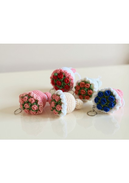 Örgü Çiçek Buketi Anahtarlık | El Yapımı Amigurumi Buket Anahtarlık | Romantik & Sevimli indirimleri