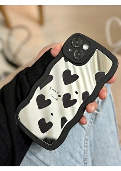Iphone 14 Plus - 15 Plus Uyumlu Aynalı Siyah Kalp Tasarımlı Kenarları Silikon Kılıf modelleri