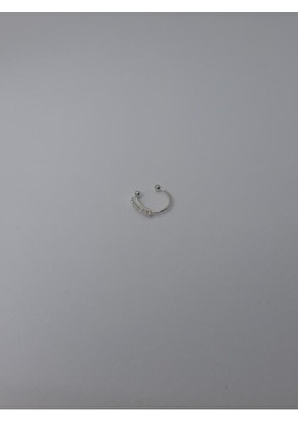 925 Ayar Gümüş Deliksiz Sıkıştırmalı Zirkon Taşlı Halka Hızma (En: 9 Mm)