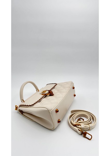 Krem Ayarlanabilir Askılı Çift Taraflı Kapitone Omuz Çantası Orijinal Levidor Premium fırsatları