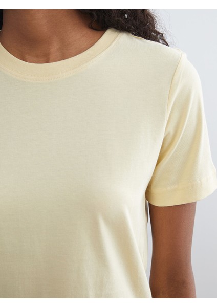 Yeni Sezon Bisiklet Yaka Kadın Tişört modelleri