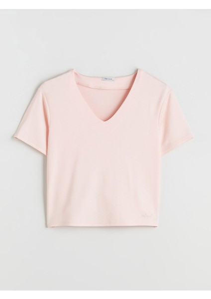 Yeni Sezon V Yaka Kadın Tişört indirimleri