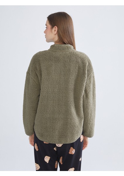 Yeni Sezon Dik Yaka Pelüş Kadın Pijama Üstü fırsatları