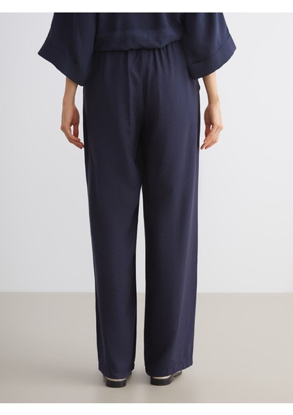 Yeni Sezon Beli Lastikli Modal Karışımlı Kadın Pantolon fırsatları