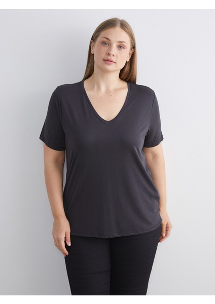 Yeni Sezon V Yaka Modal Karışımlı Kadın Tişört fiyatları