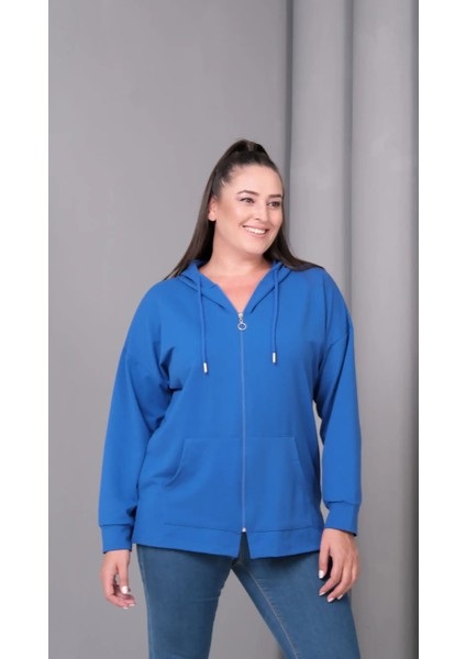 Kadın Büyük Beden Kapüşonlu Kanguru Cepli Fermuarlı Yırtmaç Detaylı %100 Pamuk Sweatshirt