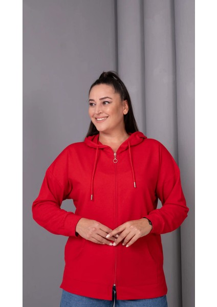 Kadın Büyük Beden Kapüşonlu Kanguru Cepli Fermuarlı Yırtmaç Detaylı %100 Pamuk Sweatshirt