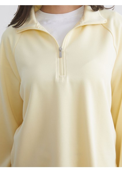 Yeni Sezon Dik Yaka Oversize Kadın Sweatshirt indirimleri