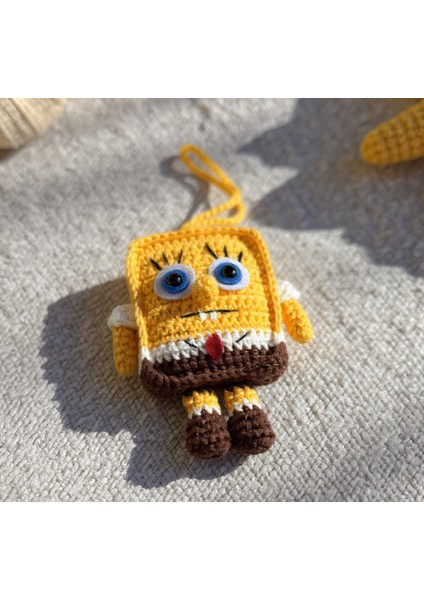 El Yapımı Örgü Sünger Bob Charm – Sevimli Amigurumi Karakter Figürü modelleri