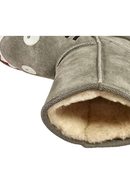 Shark Çocuk Pembe Bot fırsatları