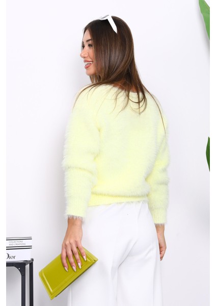 Sarı Dümeli Kısa Angora Yumoş Triko Hırka fırsatları