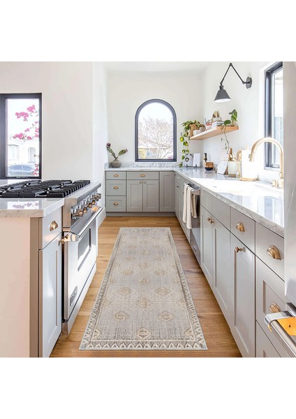 Brera Çerçeveli Bej Polyester ve Pamuklu Yıkanabilir Kaydırmaz Taban Dijital Baskı Halı fırsatları