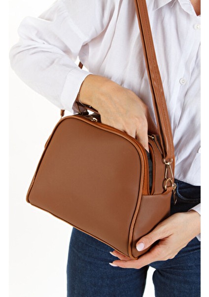 Kadın Üç Bölmeli Suni Deri Çapraz Askılı Taba Çanta Modern Tasarım
