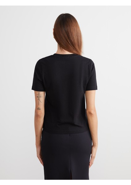 Yeni Sezon Bisiklet Yaka Kadın Tişört fırsatları