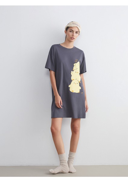 Yeni Sezon Bisiklet Yaka Baskılı Oversize Kadın Gecelik fiyatları