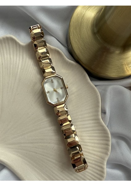 Gold Baklalı Şık Saat fiyatları