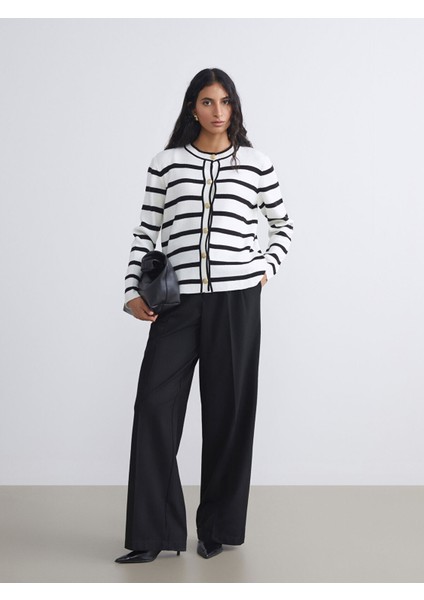 Yeni Sezon Bisiklet Yaka Çizgili Kadın Triko Hırka fiyatları