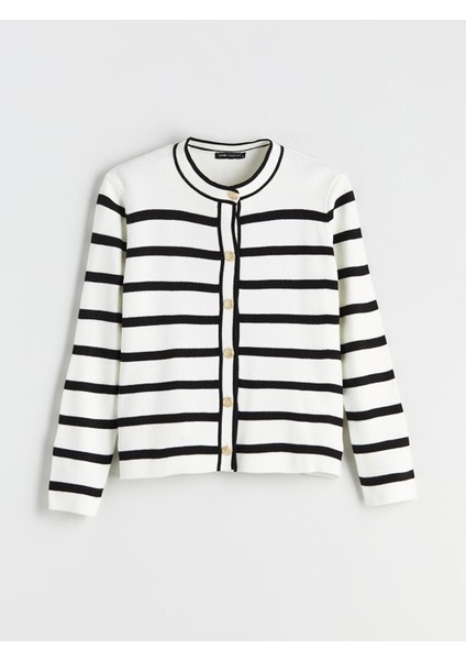 Yeni Sezon Bisiklet Yaka Çizgili Kadın Triko Hırka indirimleri