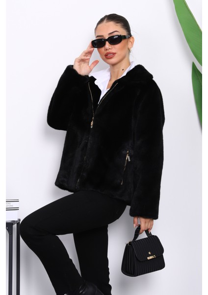 Siyah Kısa Kürk Mont