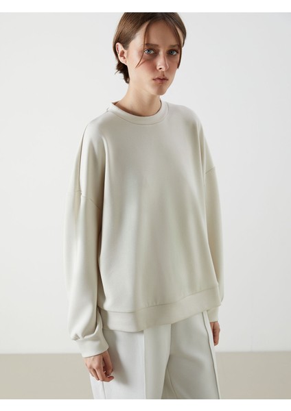 Yeni Sezon Bisiklet Yaka Oversize Kadın Sweatshirt