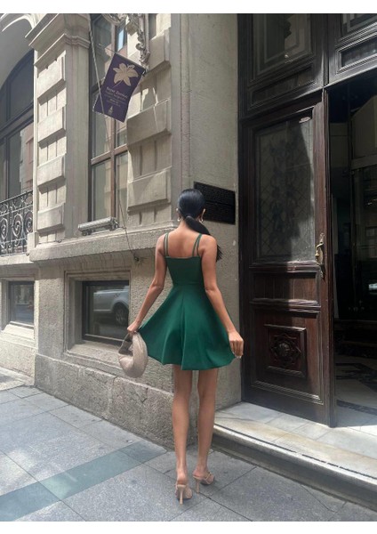 Göğüs Detaylı Kloş Krep Elbise 58806 Zumrut fiyatları