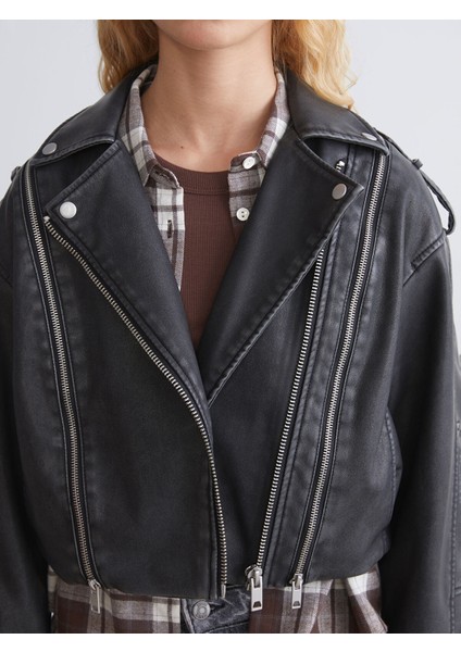 Yeni Sezon Biker Yaka Crop Kadın Deri Görünümlü Ceket modelleri