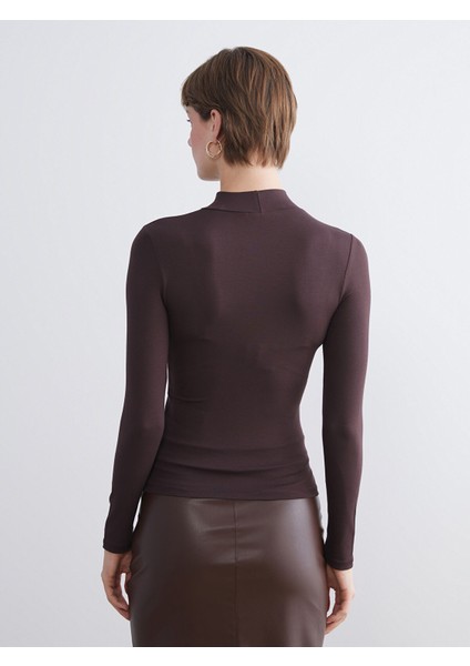 Yeni Sezon Dik Yaka Kadın Body fırsatları