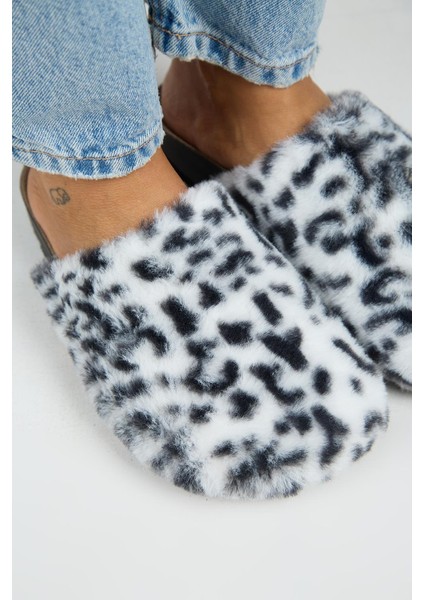Leda Kadın Peluş Düz Beyaz Leopar Terlik modelleri
