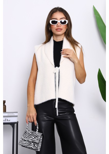 Krem Ön Bağlamalı Kısa Angora Yumoş Yelek