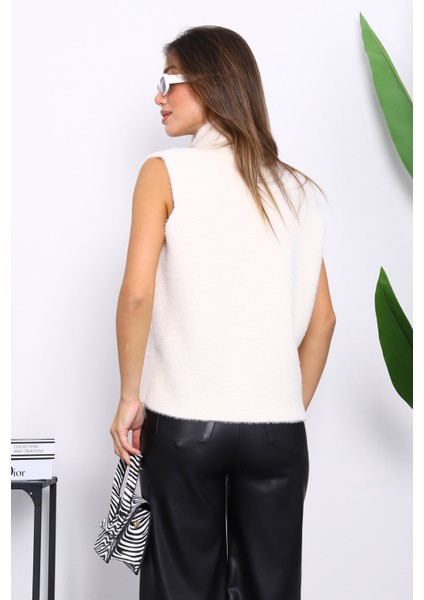 Krem Ön Bağlamalı Kısa Angora Yumoş Yelek fırsatları