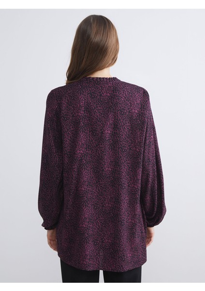 Yeni Sezon Bağlamalı Yaka Desenli Bluz fırsatları